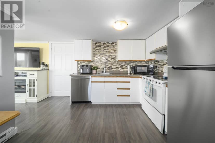 7 Hillside Drive — photo 35 of 40