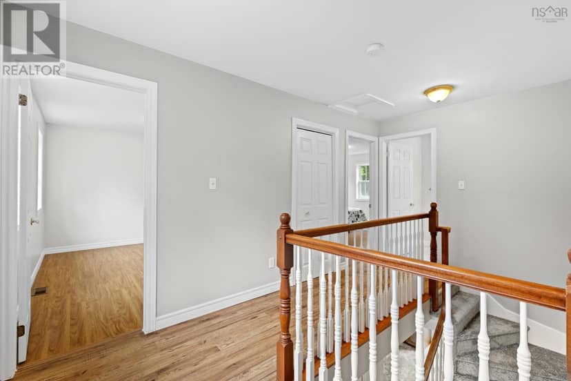48 Wilcot Lane — photo 29 of 40