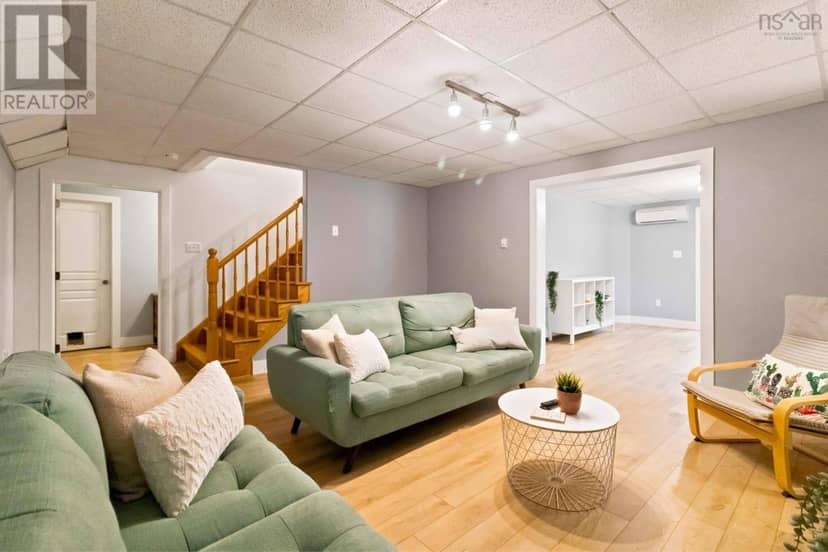 48 Gleneagles Drive — photo 25 of 40