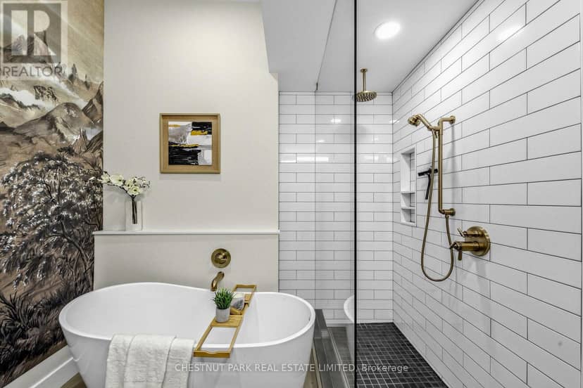 105 - 1177 Yonge Street — photo 17 of 21