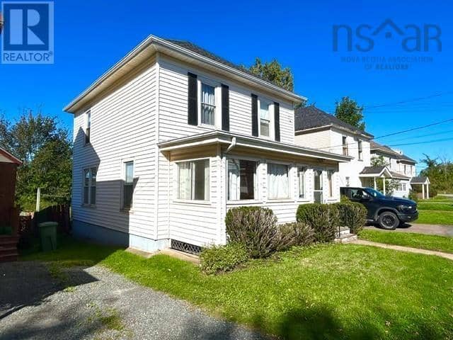 1219 Prince Street, Truro, photo 2