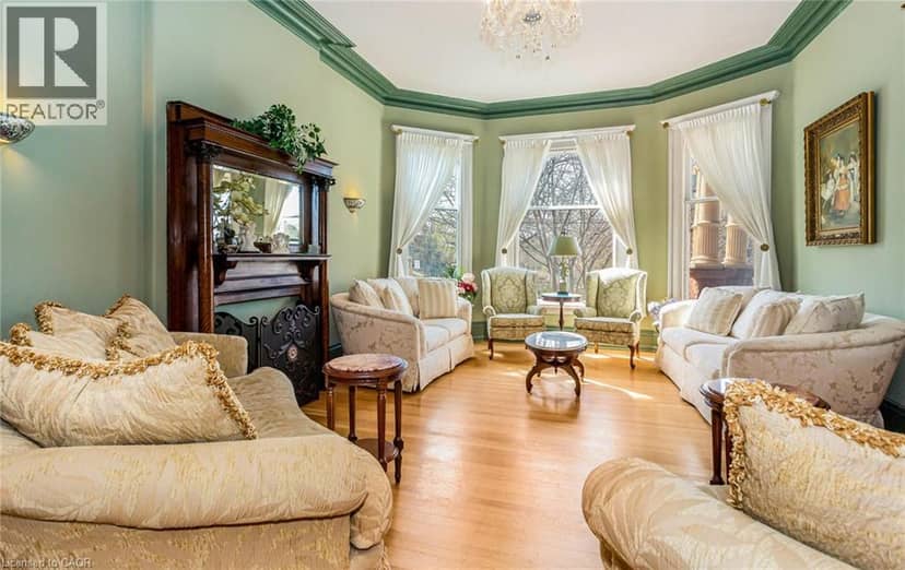 351-353 BAY Street S, Hamilton, photo 5