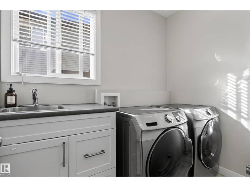 9609 83 AV — photo 15 of 40