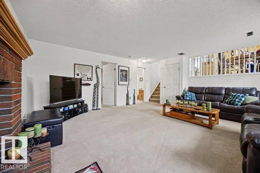 15239 63 ST NW — photo 27 of 40