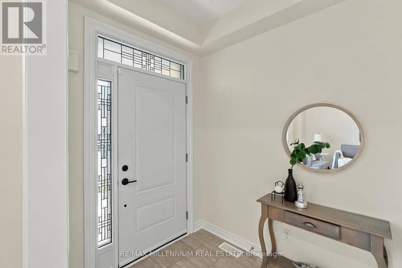 2557 Canadian Street, Pickering, photo 5