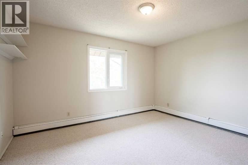 307, 65 Temple Boulevard W — photo 21 of 30