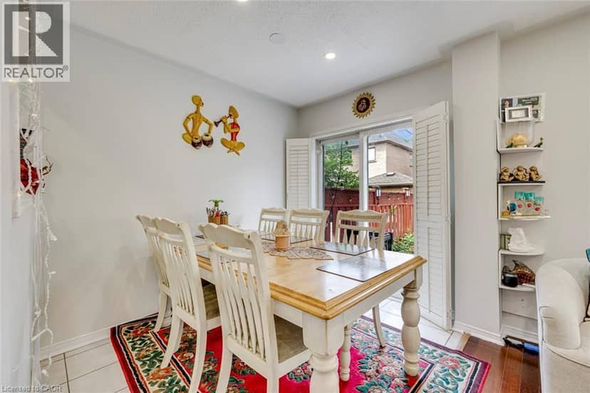 911 GOLDEN FARMER Way — photo 14 of 40