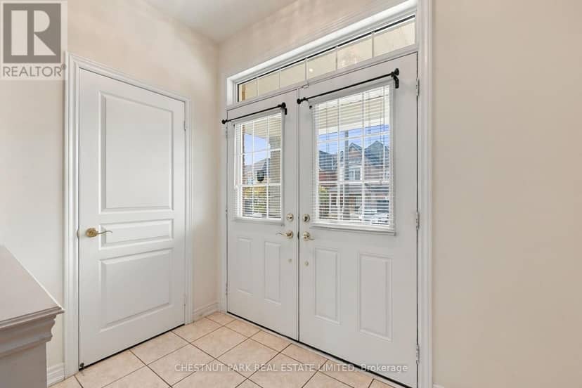 57 James Joyce Drive, Markham, photo 3