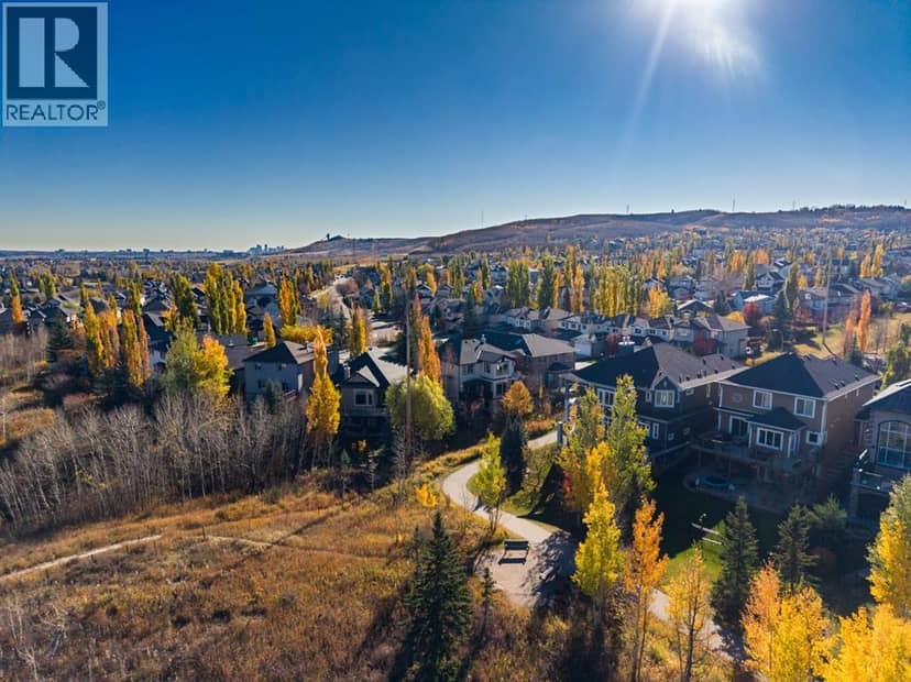 48 Valley Crest Gardens NW, Calgary, photo 2