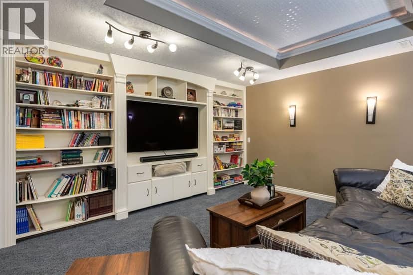 48 Valley Crest Gardens NW — photo 37 of 40