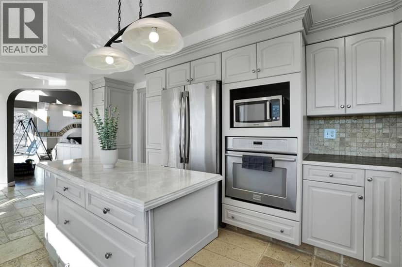 331 Wood Valley Bay SW — photo 18 of 40