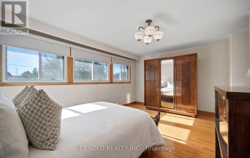 6 Marcel Road — photo 16 of 40