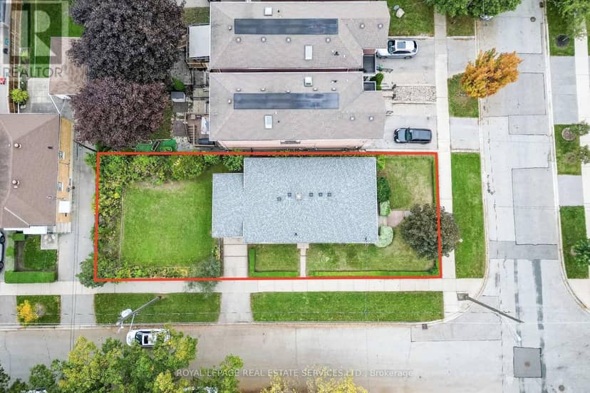 454 Rimilton Avenue, Toronto, photo 3