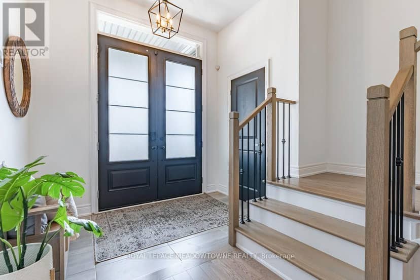 461 Parent Place, Milton, photo 3