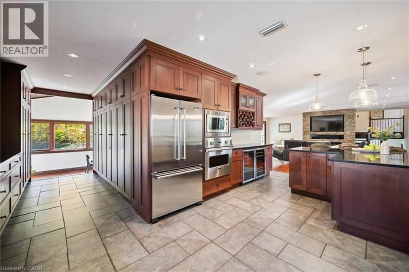 11 MAPLE HILL Drive, Kitchener, photo 7
