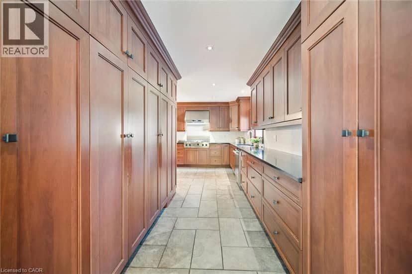 11 MAPLE HILL Drive, Kitchener, photo 8