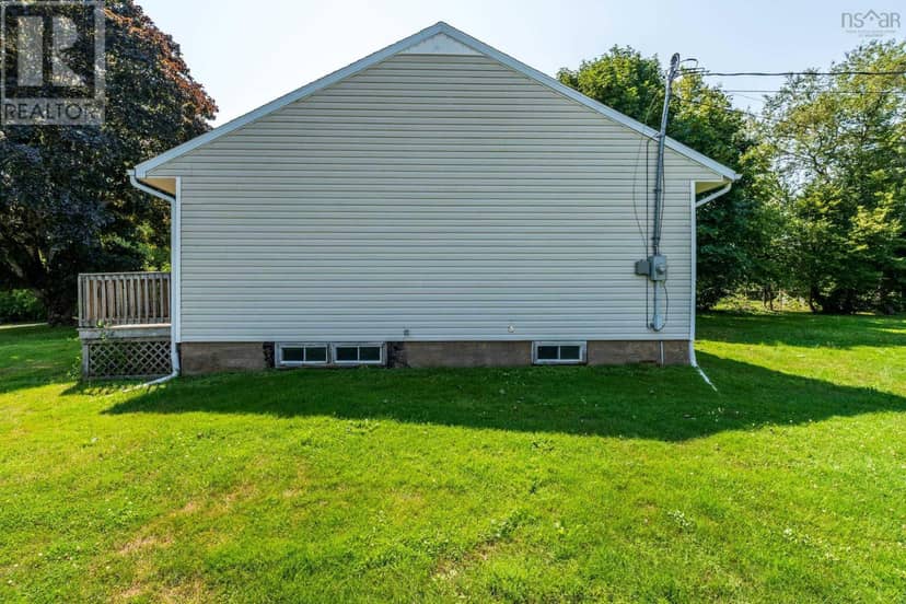 437 Main Street — photo 13 of 37