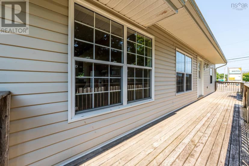 437 Main Street, Middleton, photo 5
