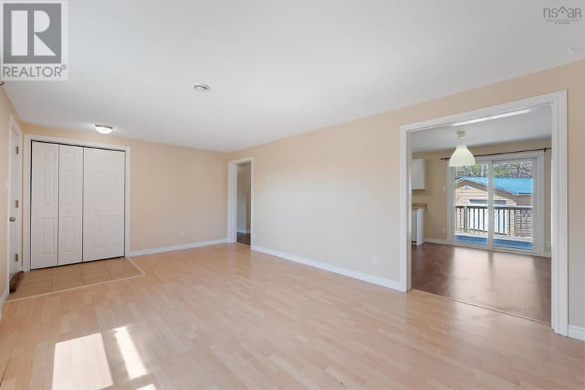 1 Pinecrest Drive — photo 10 of 40