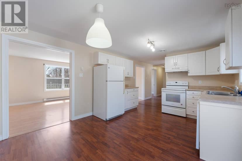 1 Pinecrest Drive, Middleton, photo 6