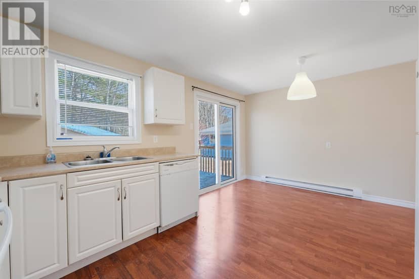 1 Pinecrest Drive, Middleton, photo 7