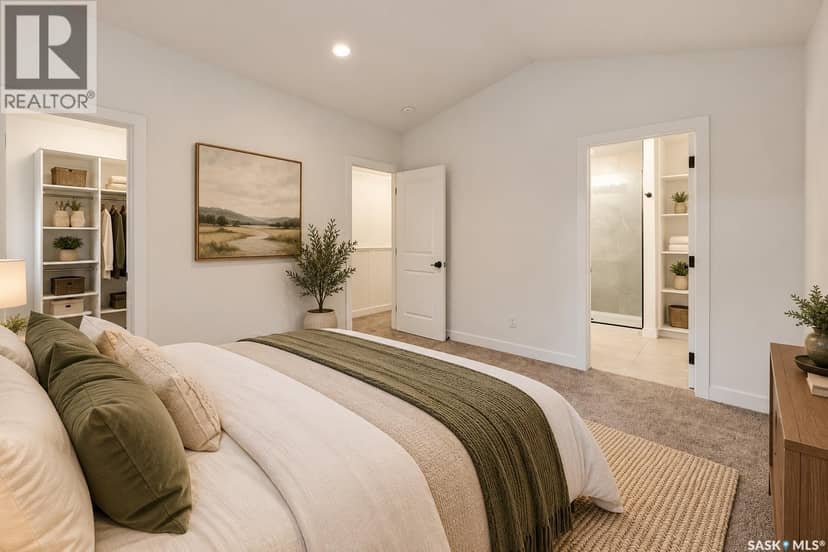 1402 Wiggins AVENUE S — photo 15 of 36