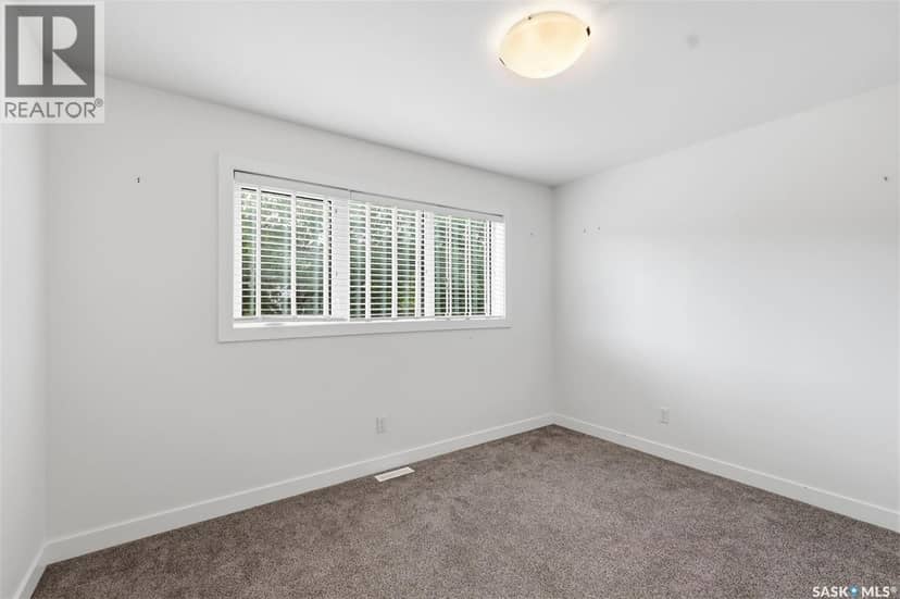 1402 Wiggins AVENUE S — photo 18 of 36