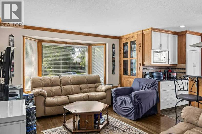 44 Lynndale Road SE, Calgary, photo 6