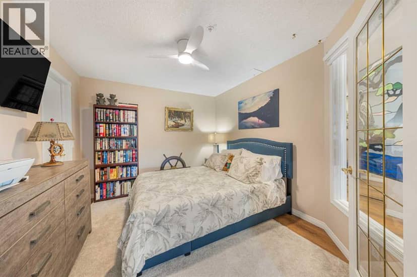 222, 6868 Sierra Morena Boulevard SW — photo 14 of 37