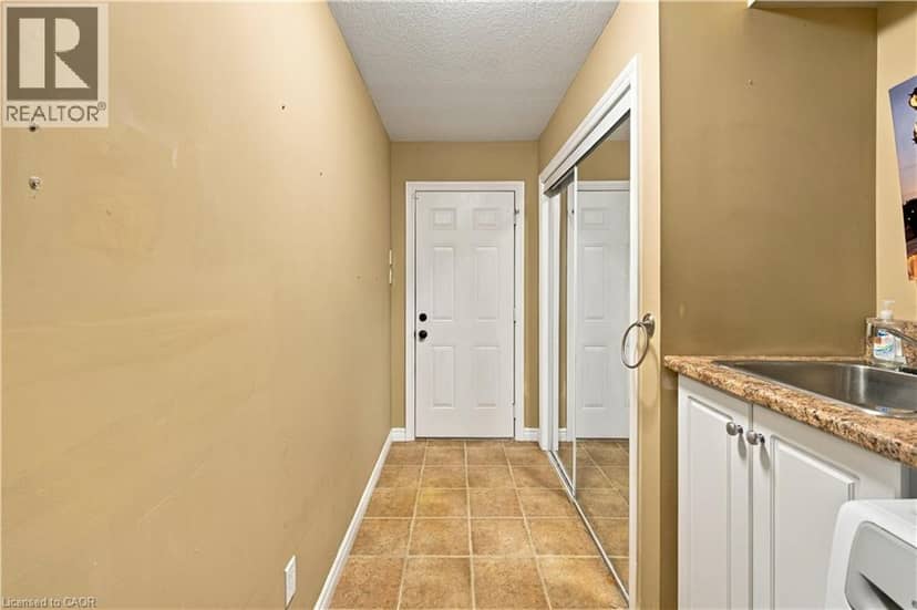 697 RHINE FALL Drive — photo 19 of 40