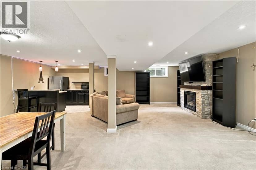 697 RHINE FALL Drive — photo 22 of 40
