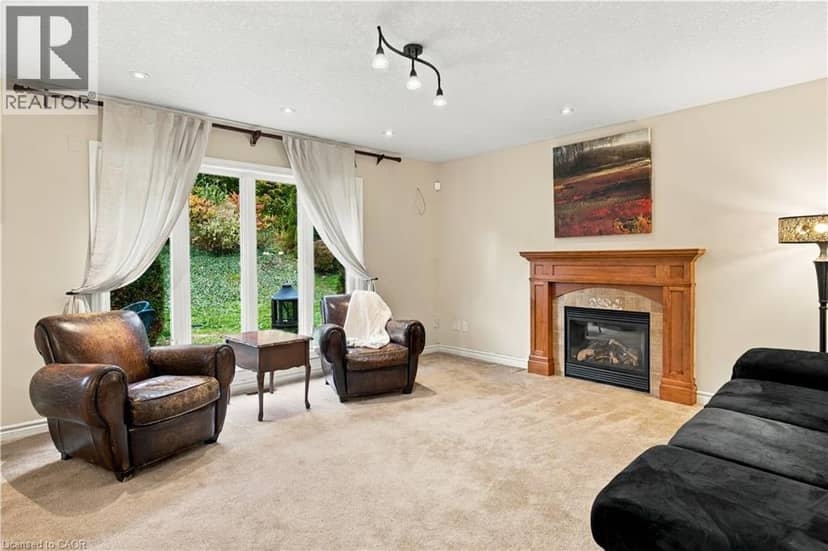 697 RHINE FALL Drive — photo 11 of 40