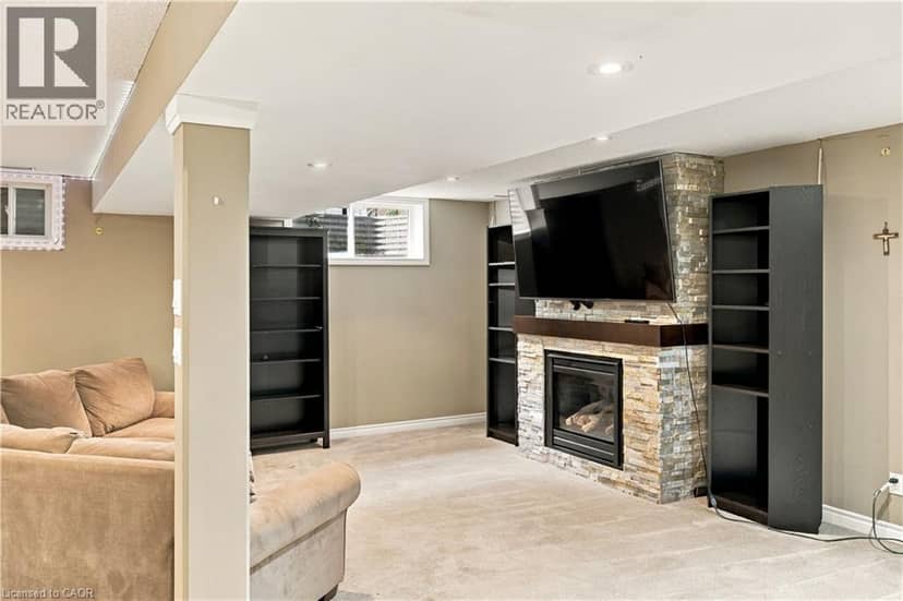 697 RHINE FALL Drive — photo 21 of 40