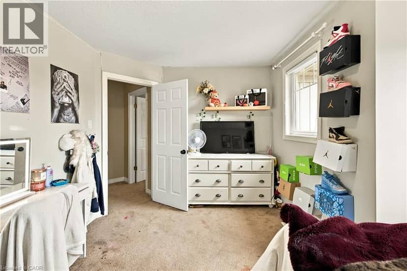 697 RHINE FALL Drive — photo 37 of 40