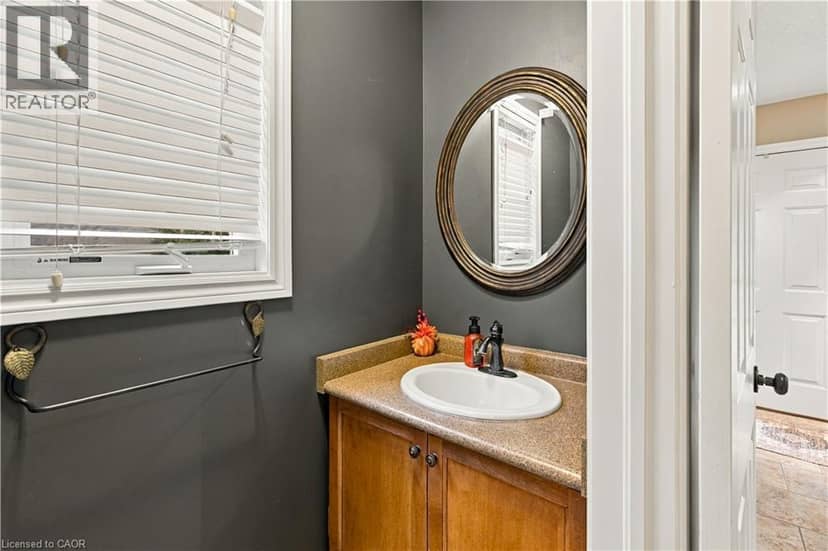 697 RHINE FALL Drive — photo 7 of 40