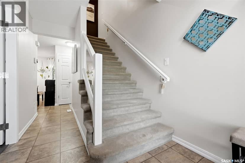 5188 Donnelly CRESCENT — photo 12 of 33