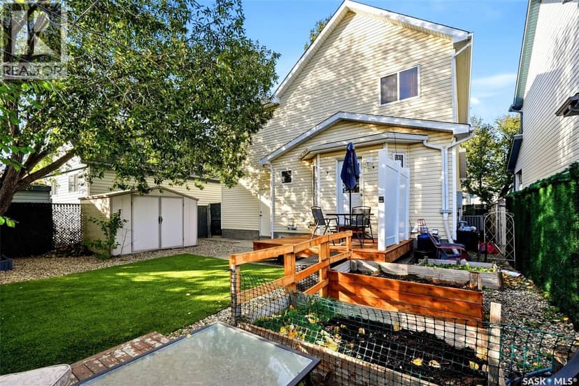 5188 Donnelly CRESCENT — photo 32 of 33