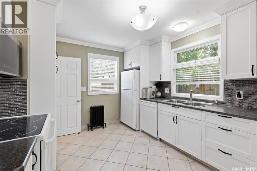 220 3rd STREET E — photo 10 of 40