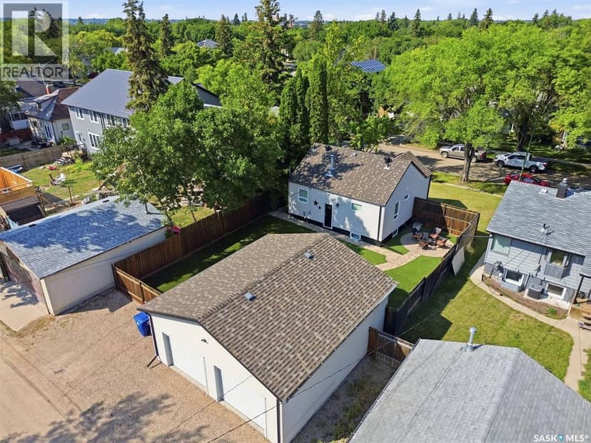 220 3rd STREET E, Saskatoon, photo 3