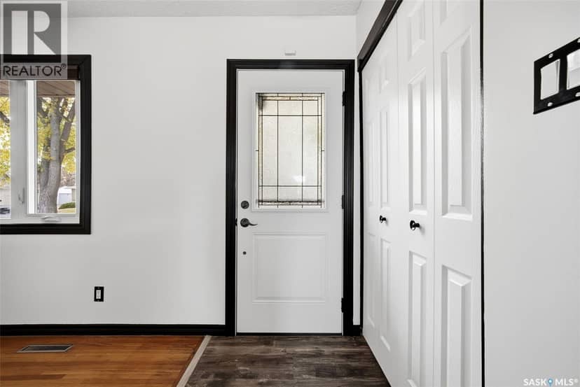4523 England ROAD, Regina, photo 2