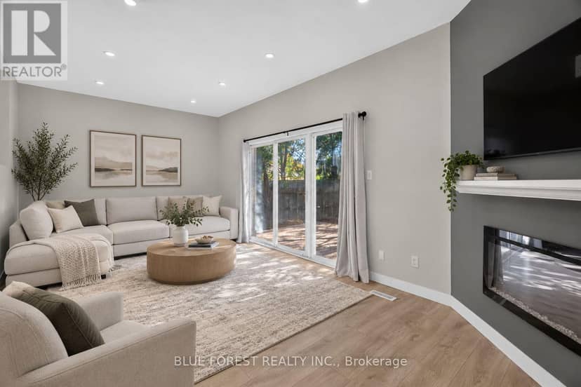 1048 Mahogany Road — photo 13 of 40