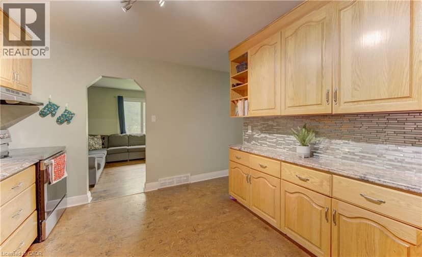 195 BELLEVIEW Avenue — photo 11 of 33