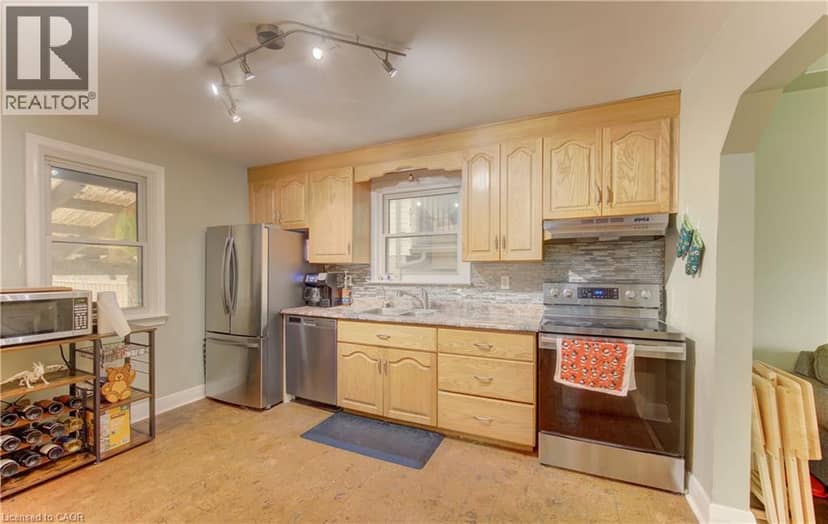 195 BELLEVIEW Avenue — photo 9 of 33