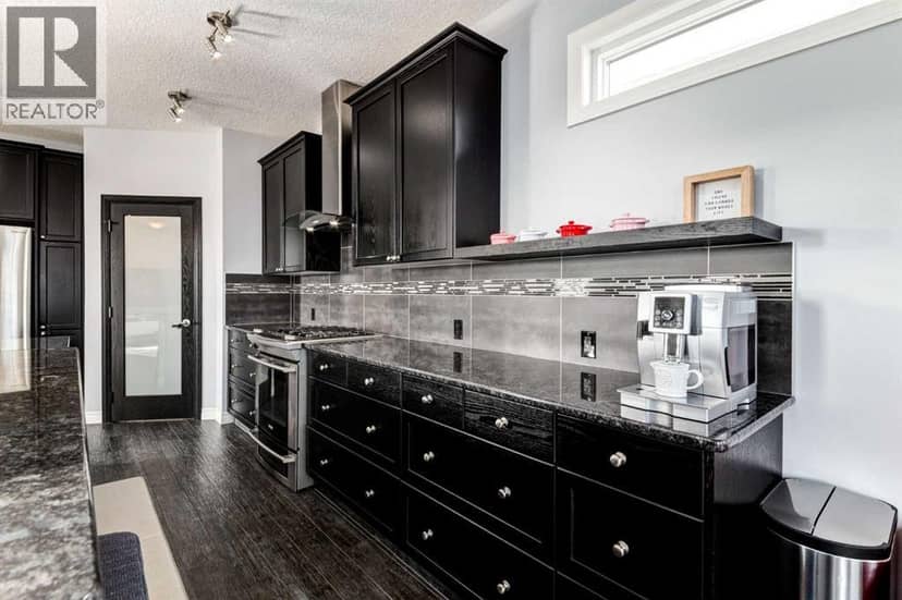 14 Marquis Heights SE, Calgary, photo 4