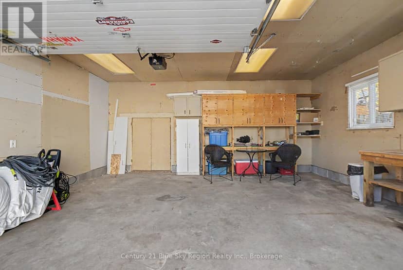 691 Robarts Avenue, North Bay, photo 5