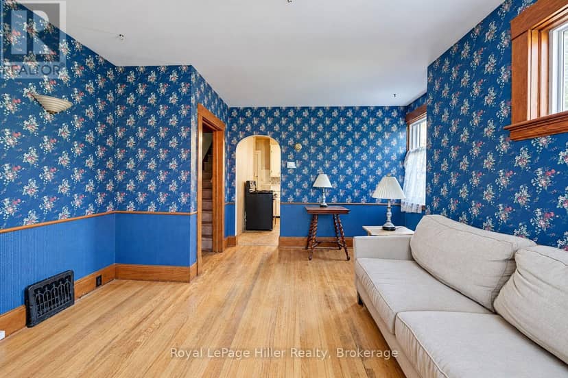 340 Guelph Street, Kitchener, photo 7