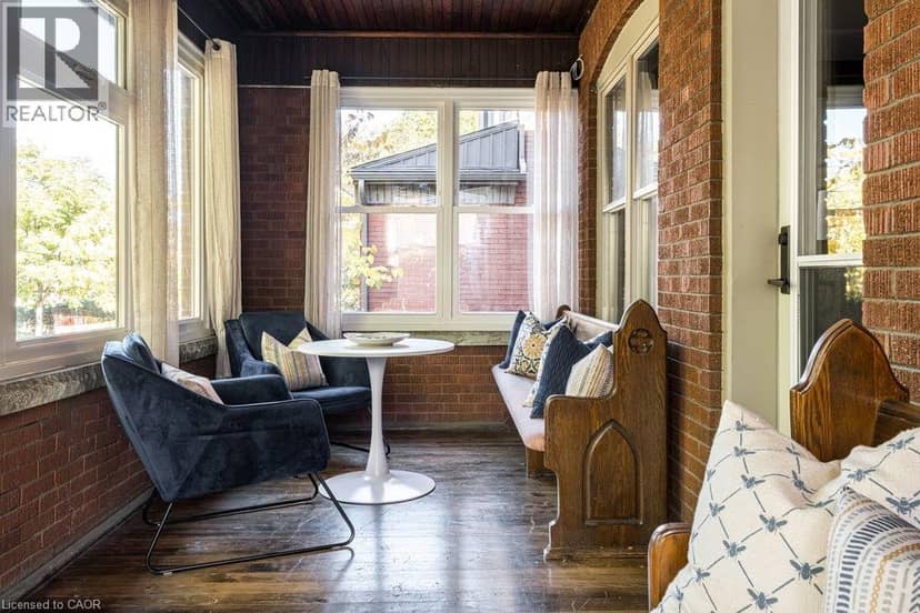 63 CHEDOKE Avenue — photo 10 of 40