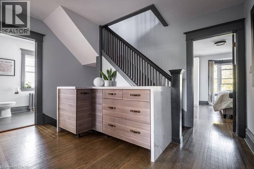 63 CHEDOKE Avenue — photo 23 of 40