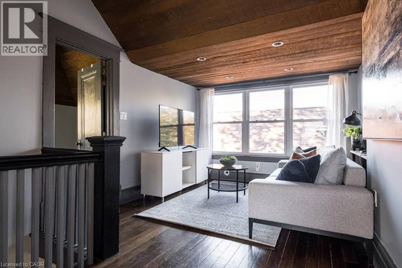 63 CHEDOKE Avenue — photo 38 of 40