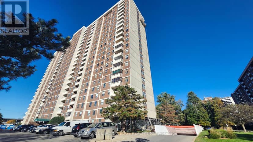 311 - 205 Hilda Avenue, Toronto